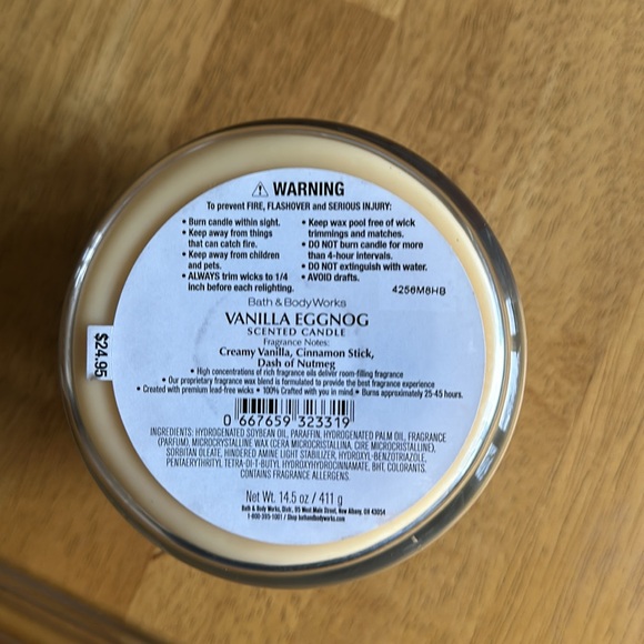 Bath & Bodyworks Vanilla Eggnog 3 Wick Candle - Picture 3 of 3